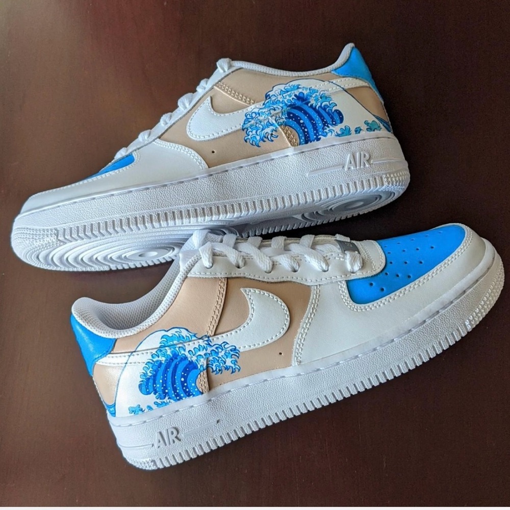Wave hand painted nike air force 1s size 6.5 womans (5Y)